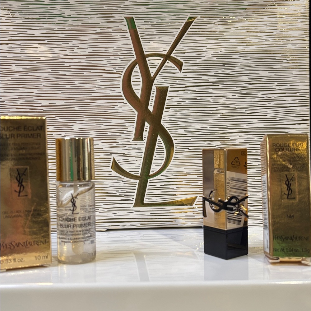 Yves Saint Laurent Rouge Pur Couture Lipstick & Blur Primer